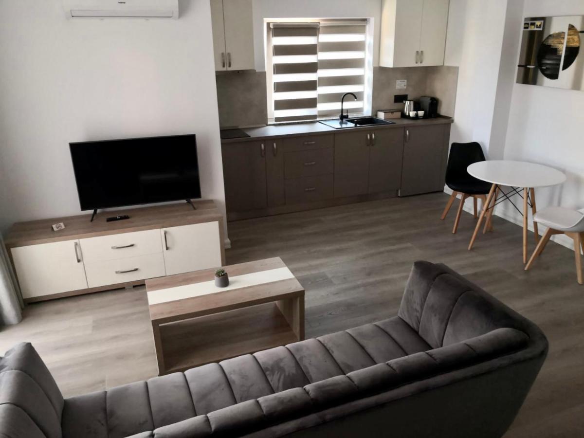 Modern And New Apartments In North Of Timisoara - Pnm Residence Dumbravita  Εξωτερικό φωτογραφία